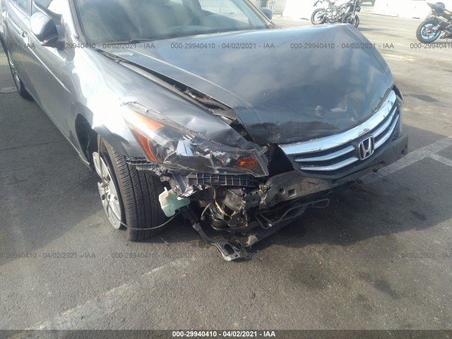 Photo 5 VIN: 1HGCP2F37CA136406 - HONDA ACCORD SDN 