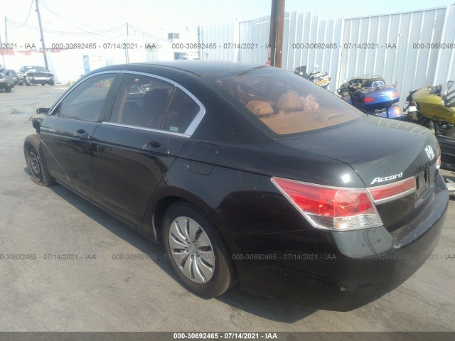 Photo 2 VIN: 1HGCP2F37CA144232 - HONDA ACCORD SDN 