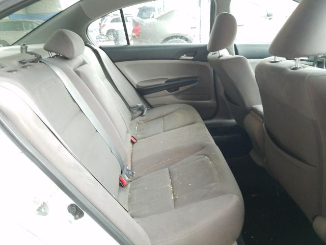 Photo 5 VIN: 1HGCP2F37CA168112 - HONDA ACCORD LX 