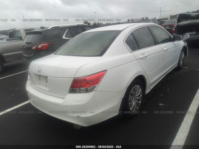 Photo 3 VIN: 1HGCP2F37CA182088 - HONDA ACCORD SDN 