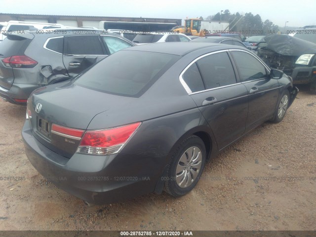 Photo 3 VIN: 1HGCP2F37CA187582 - HONDA ACCORD SDN 