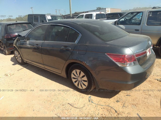 Photo 2 VIN: 1HGCP2F37CA187582 - HONDA ACCORD SDN 