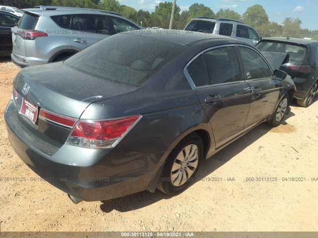 Photo 3 VIN: 1HGCP2F37CA187582 - HONDA ACCORD SDN 