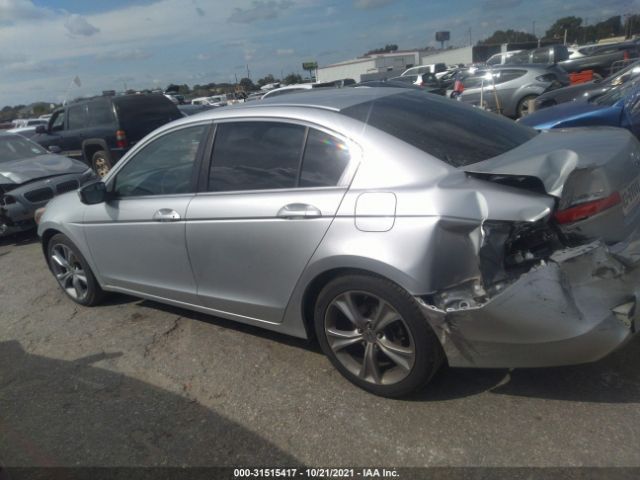 Photo 2 VIN: 1HGCP2F37CA218197 - HONDA ACCORD SDN 