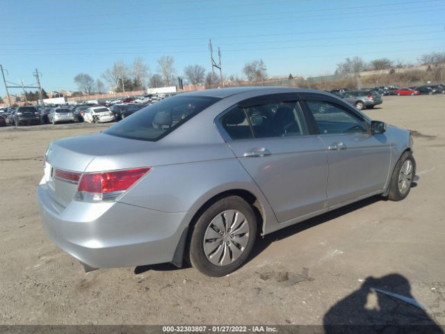 Photo 3 VIN: 1HGCP2F37CA225649 - HONDA ACCORD SDN 