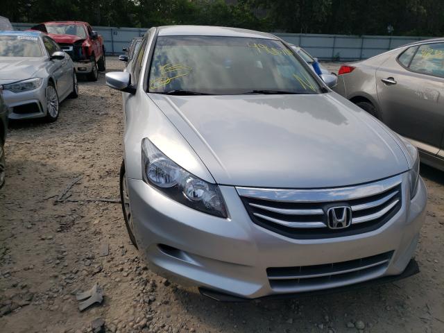 Photo 8 VIN: 1HGCP2F37CA243228 - HONDA ACCORD LX 