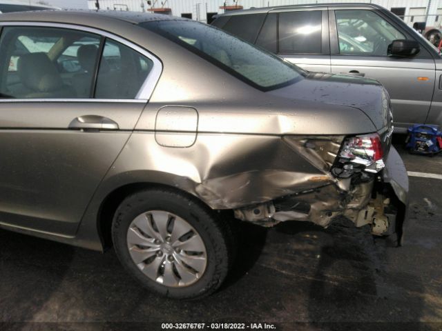 Photo 5 VIN: 1HGCP2F38AA005398 - HONDA ACCORD SDN 