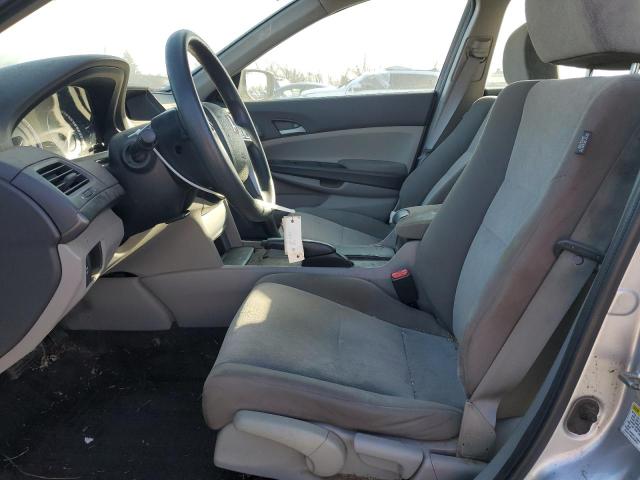 Photo 6 VIN: 1HGCP2F38AA015381 - HONDA ACCORD LX 