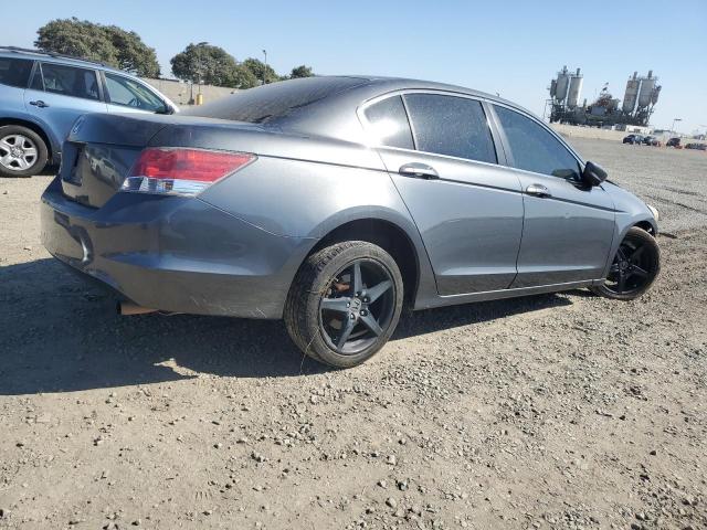 Photo 2 VIN: 1HGCP2F38AA018734 - HONDA ACCORD LX 