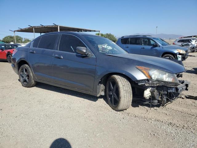 Photo 3 VIN: 1HGCP2F38AA018734 - HONDA ACCORD LX 