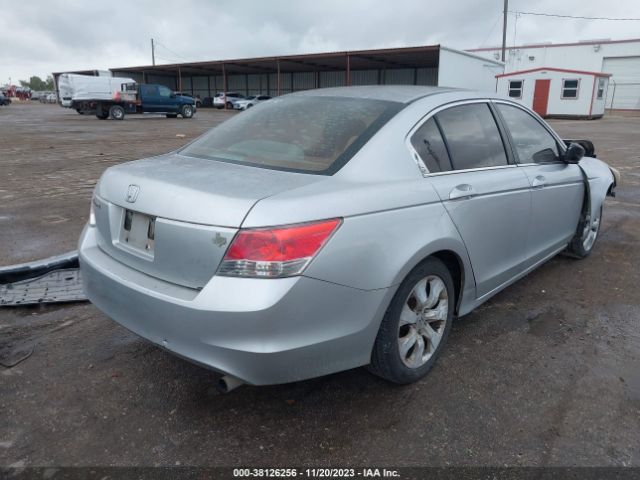 Photo 3 VIN: 1HGCP2F38AA019432 - HONDA ACCORD 