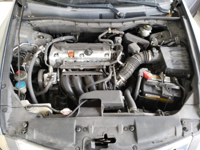 Photo 6 VIN: 1HGCP2F38AA075743 - HONDA ACCORD LX 