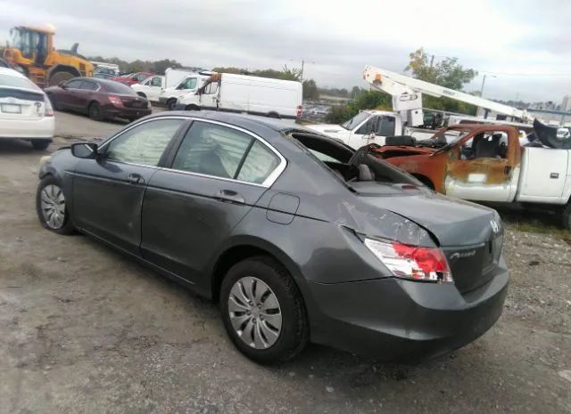 Photo 2 VIN: 1HGCP2F38AA081574 - HONDA ACCORD 