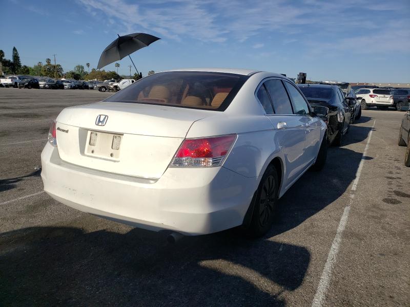 Photo 3 VIN: 1HGCP2F38AA087780 - HONDA ACCORD LX 