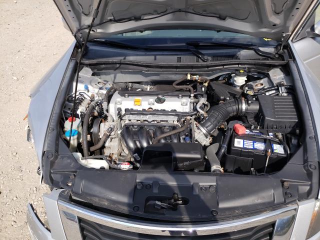 Photo 6 VIN: 1HGCP2F38AA096947 - HONDA ACCORD LX 