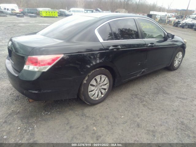 Photo 3 VIN: 1HGCP2F38AA099685 - HONDA ACCORD SDN 