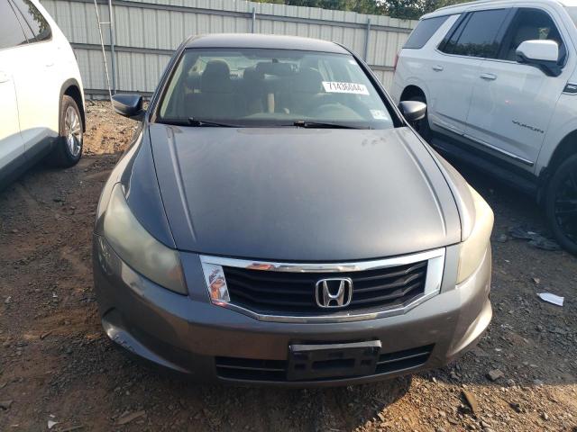 Photo 4 VIN: 1HGCP2F38AA119014 - HONDA ACCORD LX 