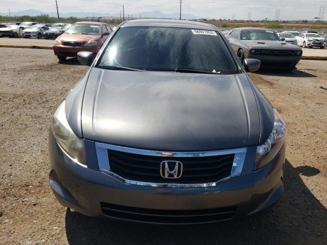 Photo 4 VIN: 1HGCP2F38AA126853 - HONDA ACCORD LX 