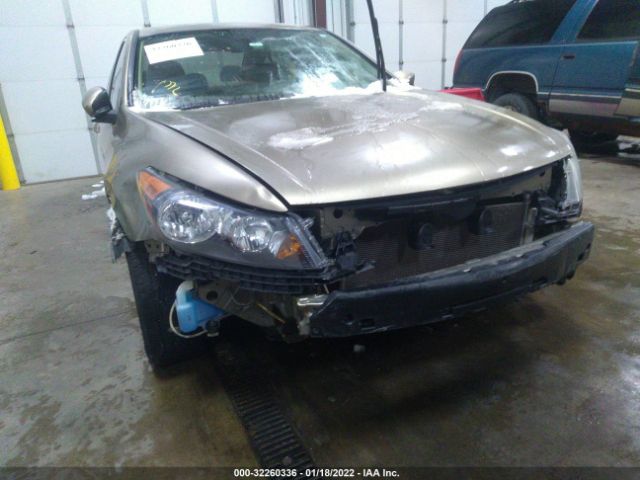 Photo 5 VIN: 1HGCP2F38AA129817 - HONDA ACCORD SDN 