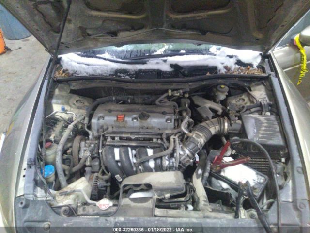 Photo 9 VIN: 1HGCP2F38AA129817 - HONDA ACCORD SDN 