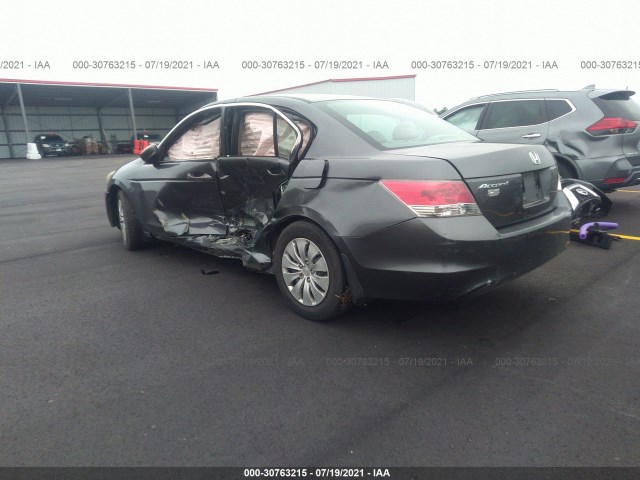 Photo 2 VIN: 1HGCP2F38AA142048 - HONDA ACCORD SDN 