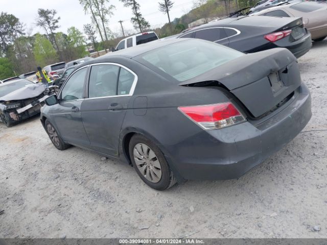 Photo 2 VIN: 1HGCP2F38AA187135 - HONDA ACCORD 