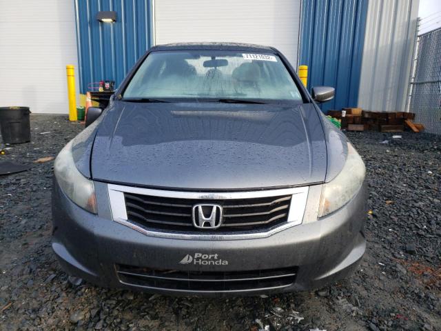 Photo 4 VIN: 1HGCP2F38AA806073 - HONDA ACCORD LX 