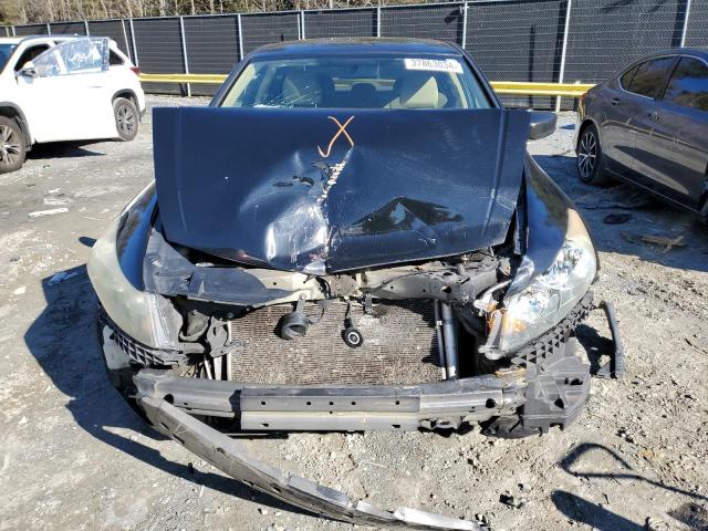 Photo 4 VIN: 1HGCP2F38BA001210 - HONDA ACCORD 