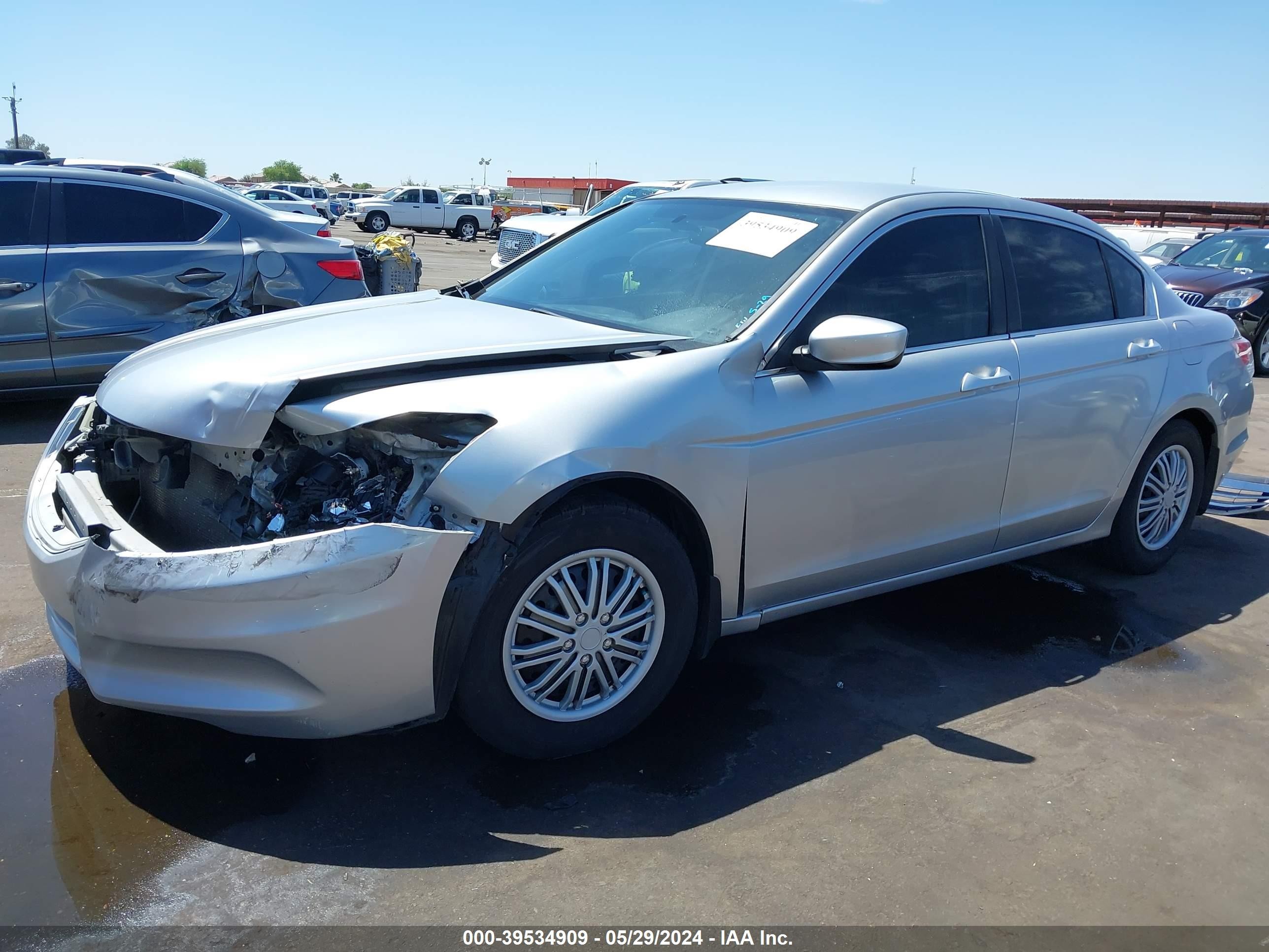 Photo 1 VIN: 1HGCP2F38BA051508 - HONDA ACCORD 