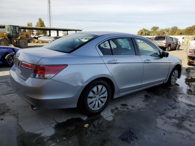 Photo 2 VIN: 1HGCP2F38BA052982 - HONDA ACCORD 