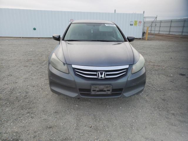 Photo 4 VIN: 1HGCP2F38BA053811 - HONDA ACCORD LX 