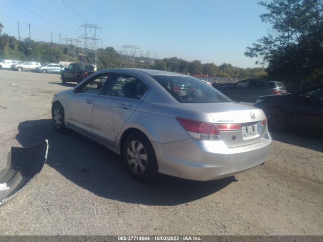 Photo 2 VIN: 1HGCP2F38BA064386 - HONDA ACCORD 