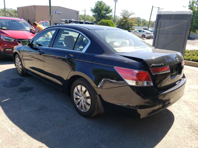 Photo 2 VIN: 1HGCP2F38BA093113 - HONDA ACCORD LX 