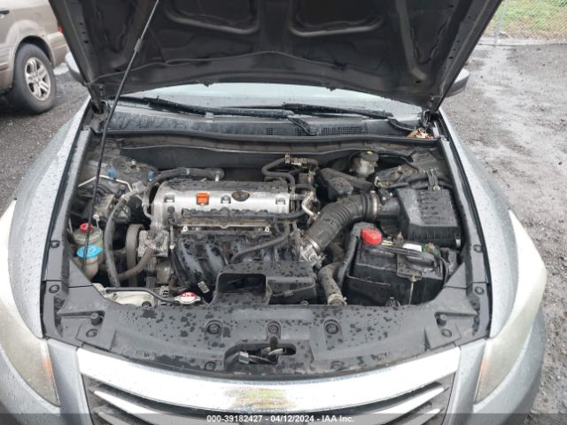 Photo 9 VIN: 1HGCP2F38BA098280 - HONDA ACCORD 