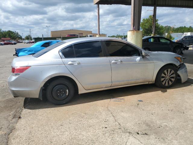 Photo 2 VIN: 1HGCP2F38BA128670 - HONDA ACCORD LX 