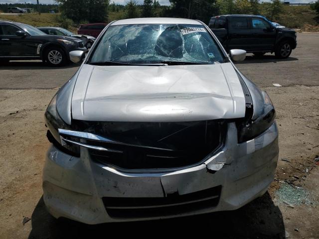 Photo 4 VIN: 1HGCP2F38BA128670 - HONDA ACCORD LX 