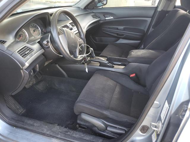 Photo 6 VIN: 1HGCP2F38BA137255 - HONDA ACCORD LX 