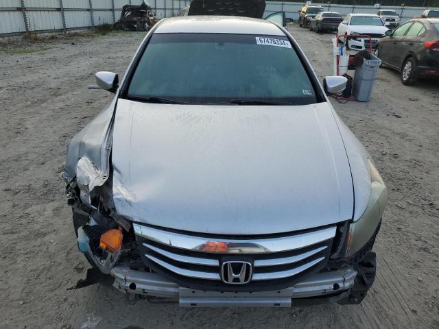 Photo 4 VIN: 1HGCP2F38BA148515 - HONDA ACCORD LX 