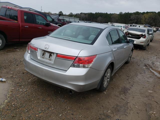 Photo 3 VIN: 1HGCP2F38BA153665 - HONDA ACCORD LX 