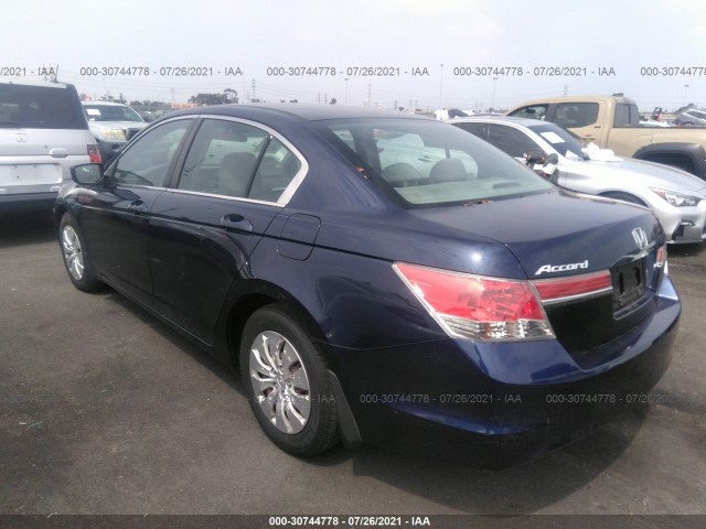 Photo 2 VIN: 1HGCP2F38CA004030 - HONDA ACCORD SDN 