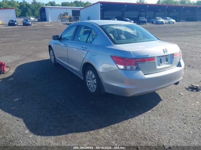 Photo 2 VIN: 1HGCP2F38CA050621 - HONDA ACCORD 