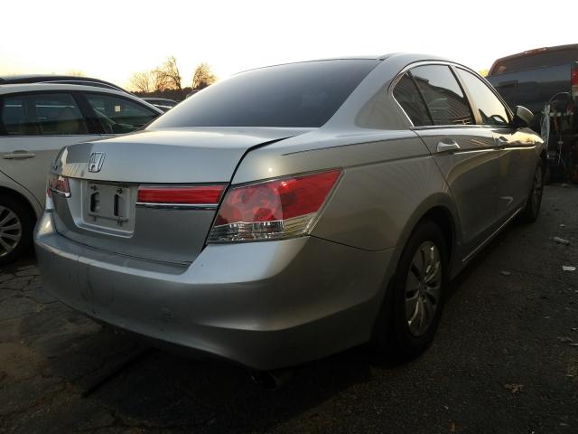 Photo 3 VIN: 1HGCP2F38CA054166 - HONDA ACCORD LX 