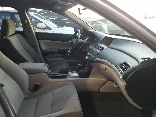 Photo 4 VIN: 1HGCP2F38CA054166 - HONDA ACCORD LX 