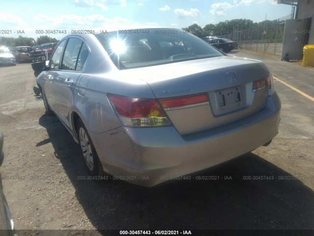 Photo 2 VIN: 1HGCP2F38CA081240 - HONDA ACCORD SDN 