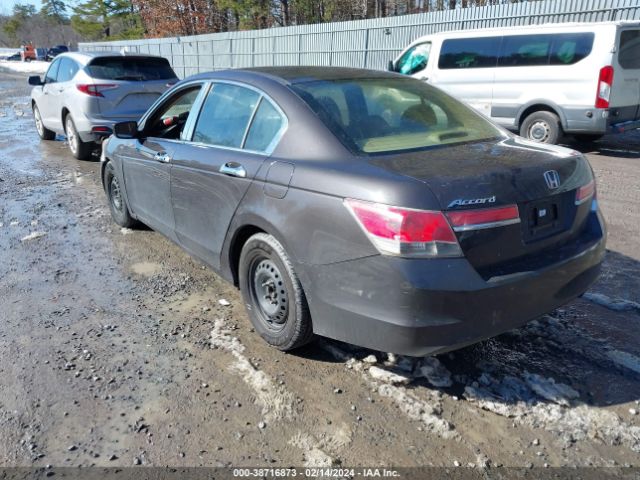 Photo 2 VIN: 1HGCP2F38CA129612 - HONDA ACCORD 