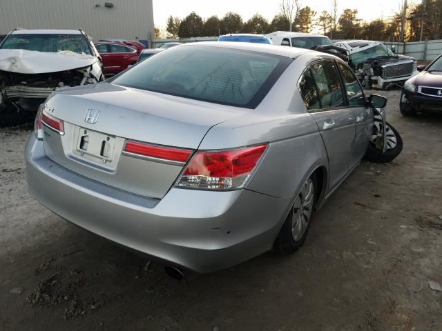 Photo 3 VIN: 1HGCP2F38CA141095 - HONDA ACCORD LX 