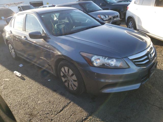 Photo 3 VIN: 1HGCP2F38CA145616 - HONDA ACCORD LX 