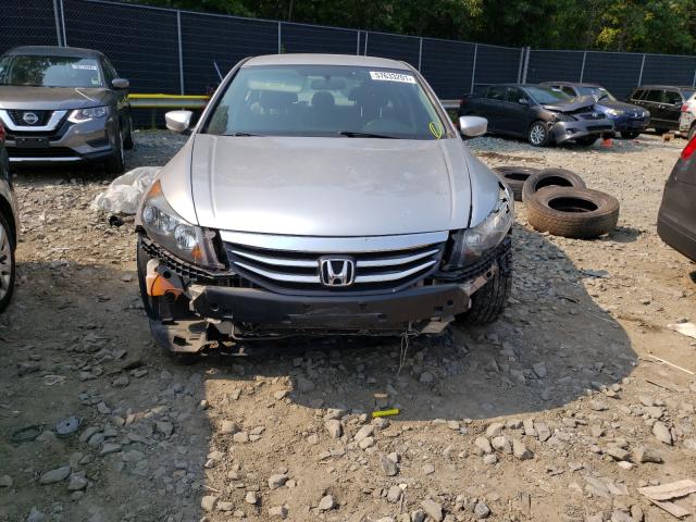 Photo 8 VIN: 1HGCP2F38CA166224 - HONDA ACCORD LX 