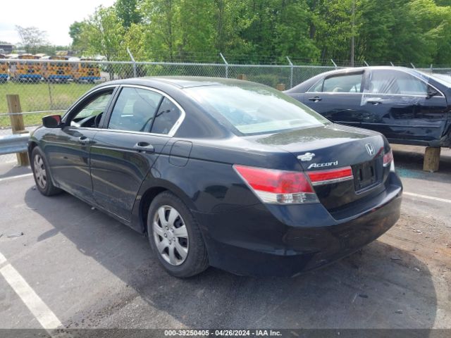 Photo 2 VIN: 1HGCP2F38CA212313 - HONDA ACCORD 