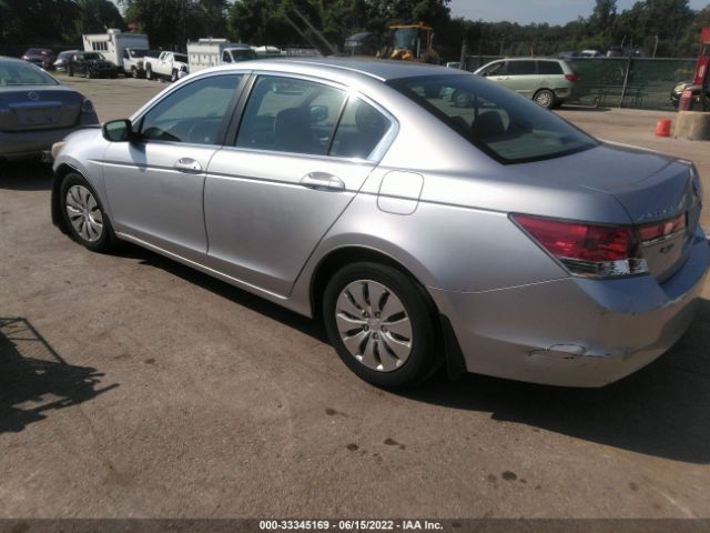 Photo 2 VIN: 1HGCP2F38CA221707 - HONDA ACCORD SDN 